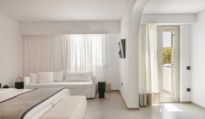 Grace Mykonos Premium Suite with Plunge Pool  (12)